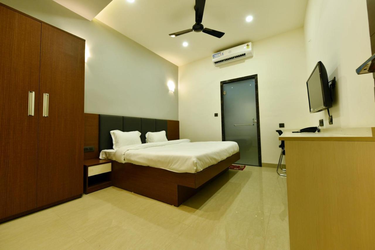 Hotel Nikhil Regency Bhilai Bagian luar foto